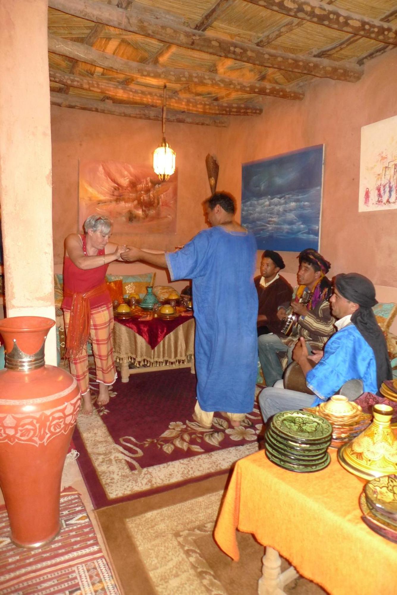Bed and Breakfast Kasbah Du Peintre Ait Benhaddou Exterior foto