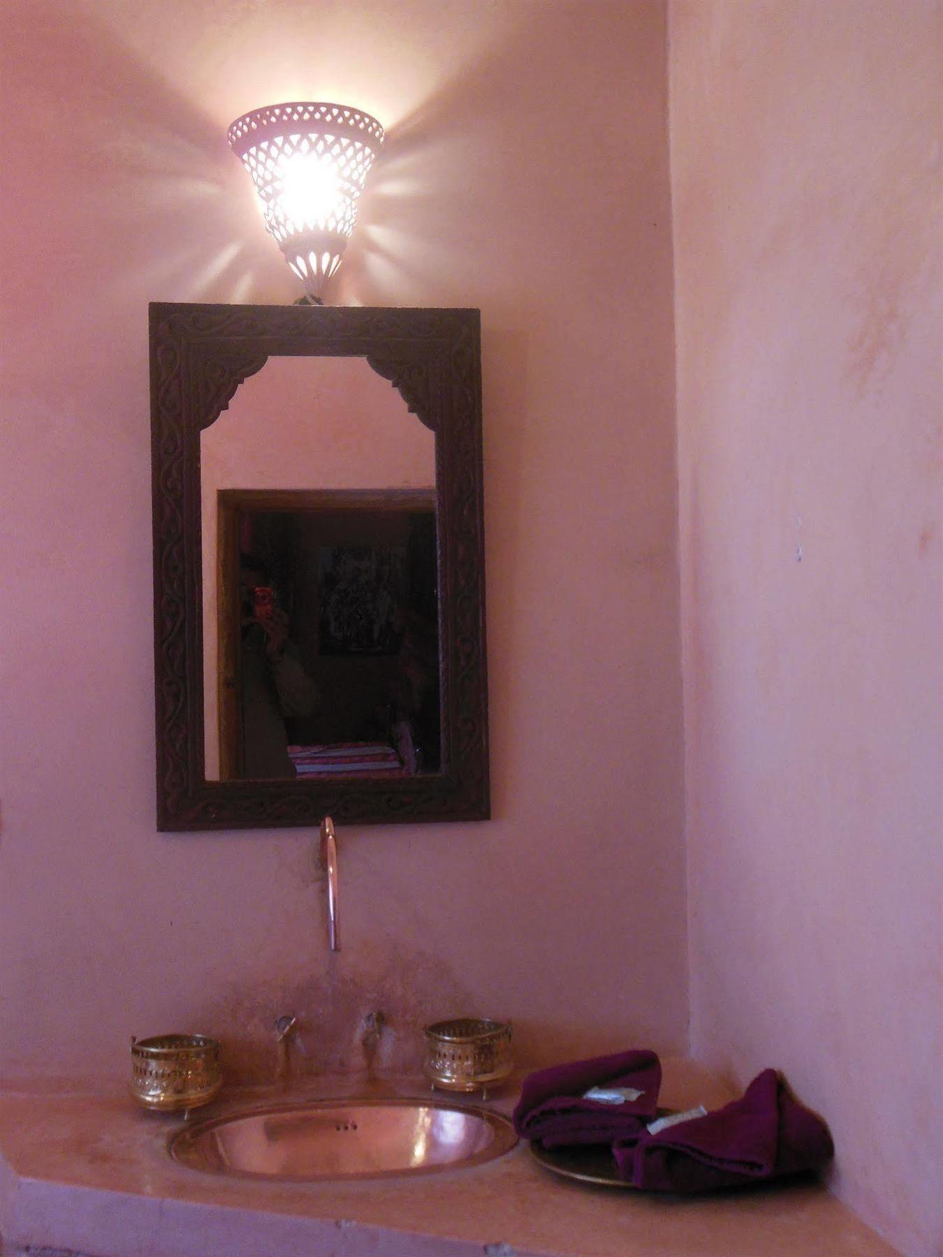 Bed and Breakfast Kasbah Du Peintre Ait Benhaddou Exterior foto