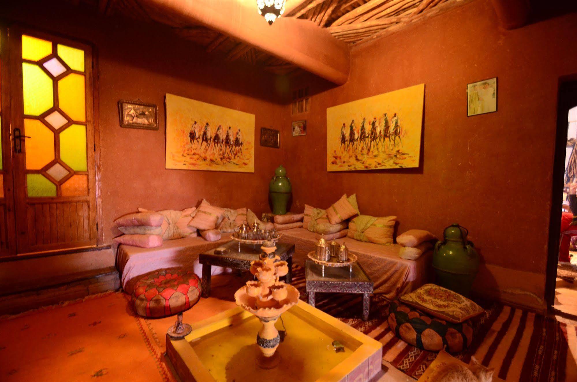 Bed and Breakfast Kasbah Du Peintre Ait Benhaddou Exterior foto